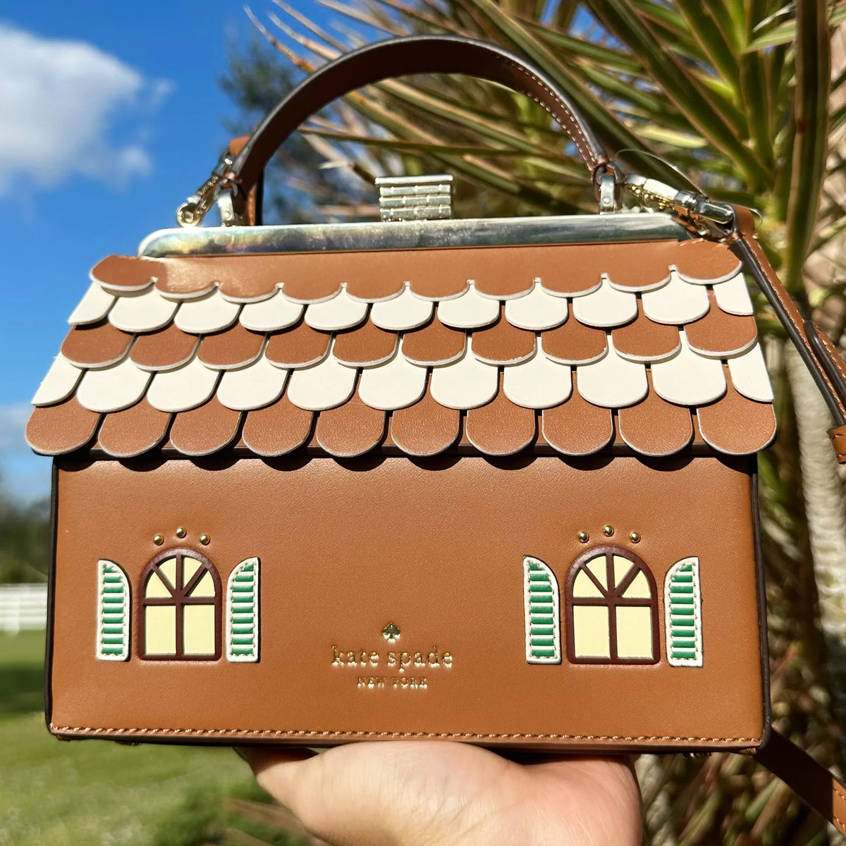 Rare Gingerbread Kate Novelty House Handbag Collection Crossbody Spade Holiday