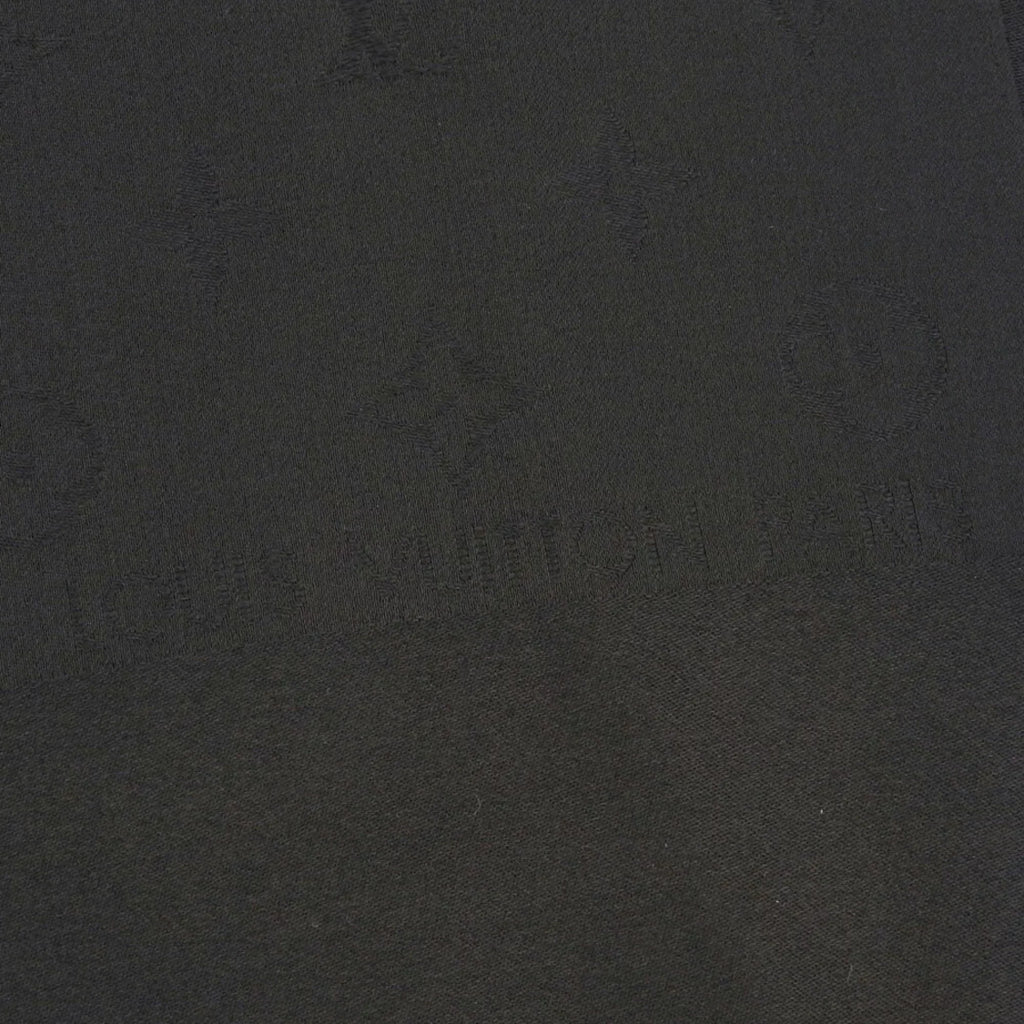 Pre-Owned silk black (Like scarf Louis LOUIS monogram VUITTON New) Vuitton