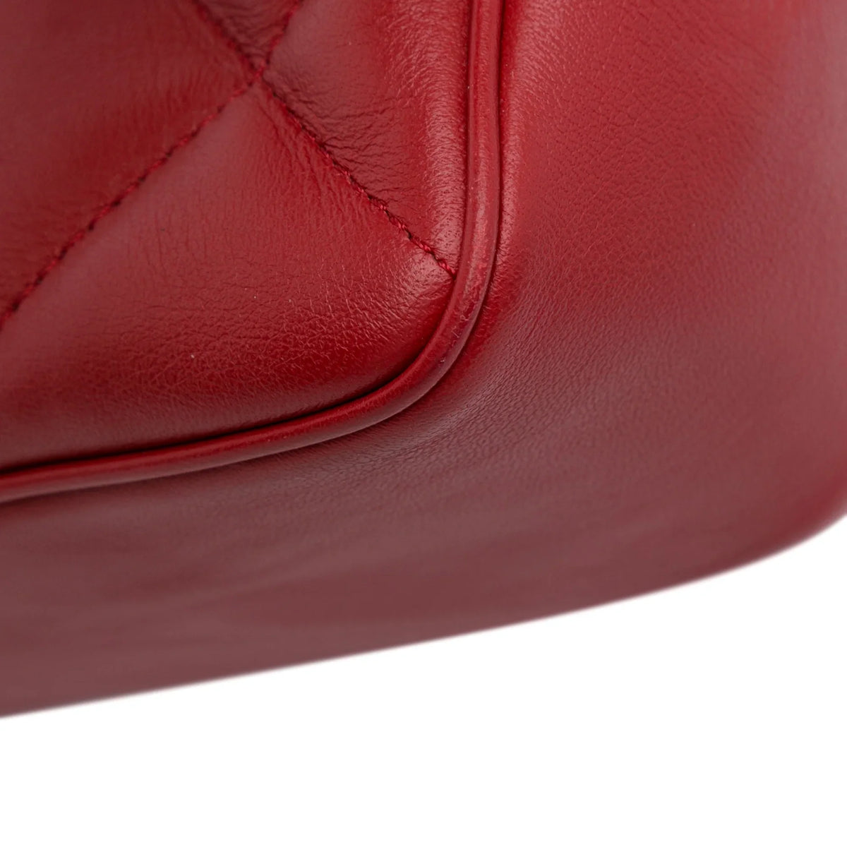 Lambskin Small (Good) Satchel Authenticated Red Flap Unisex Bag Chanel Leather Carry Easy Pre-Owned