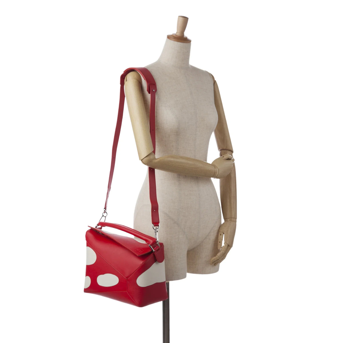 Authenticated (Good) Unisex Red LOEWE Mushroom Small Puzzle Pre-Owned Satchel Edge Leather Calf