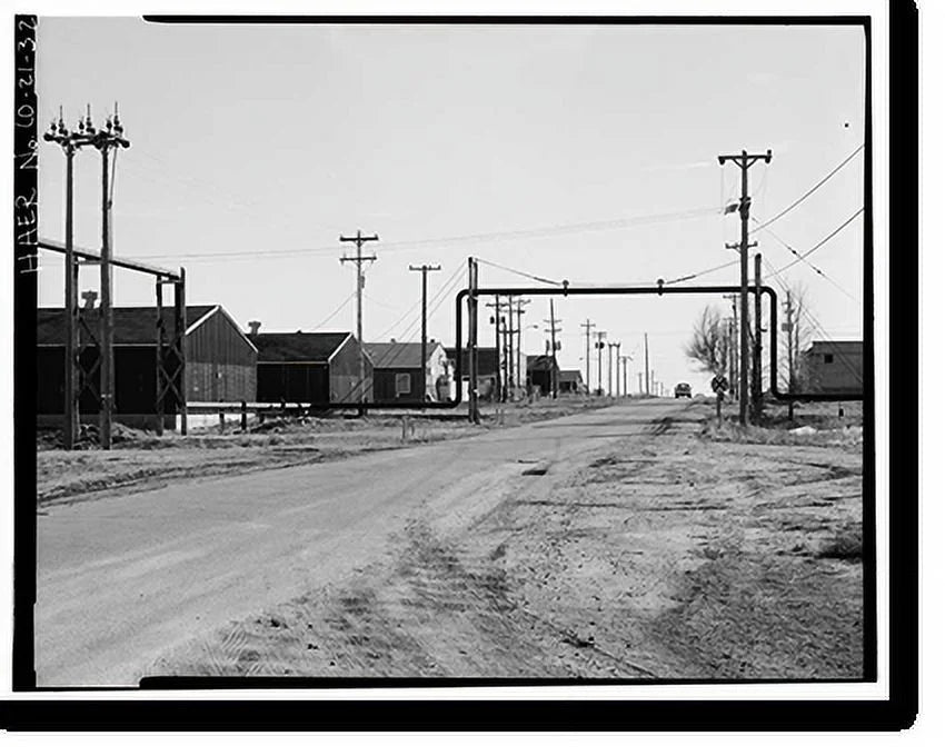 Fifty-sixth Framed - by Rocky City, 21-7/8" & Mountain 17-7/8" Historic Adams Bounded 30, County, Avenue Commerce Arsenal, Avenu, CO Ninety-sixth x Print,
