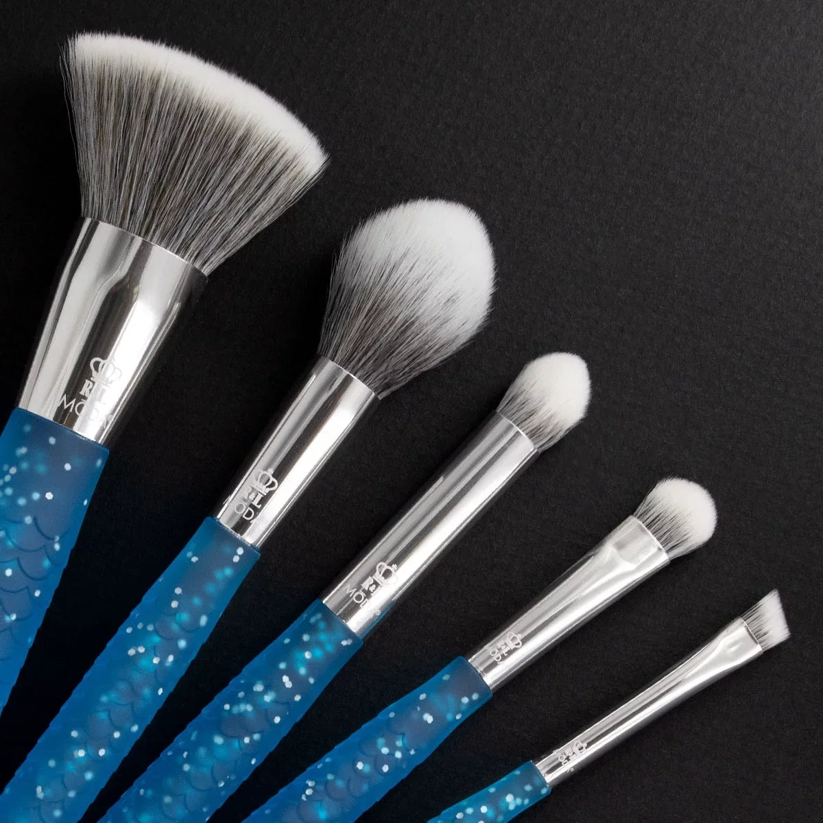 Crease and Brushes Brush 6pc Brush Includes Set, Moda Small Mythical Makeup Makeup Accentuate, Blue Shader, Fire