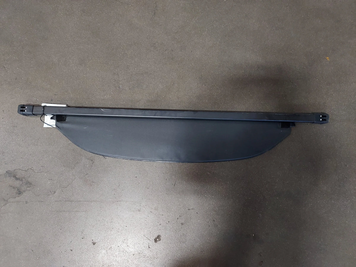 Shade 2014 Toyota OEM LKQ Cover (Good) Rav4 Cargo Trunk Pre-Owned