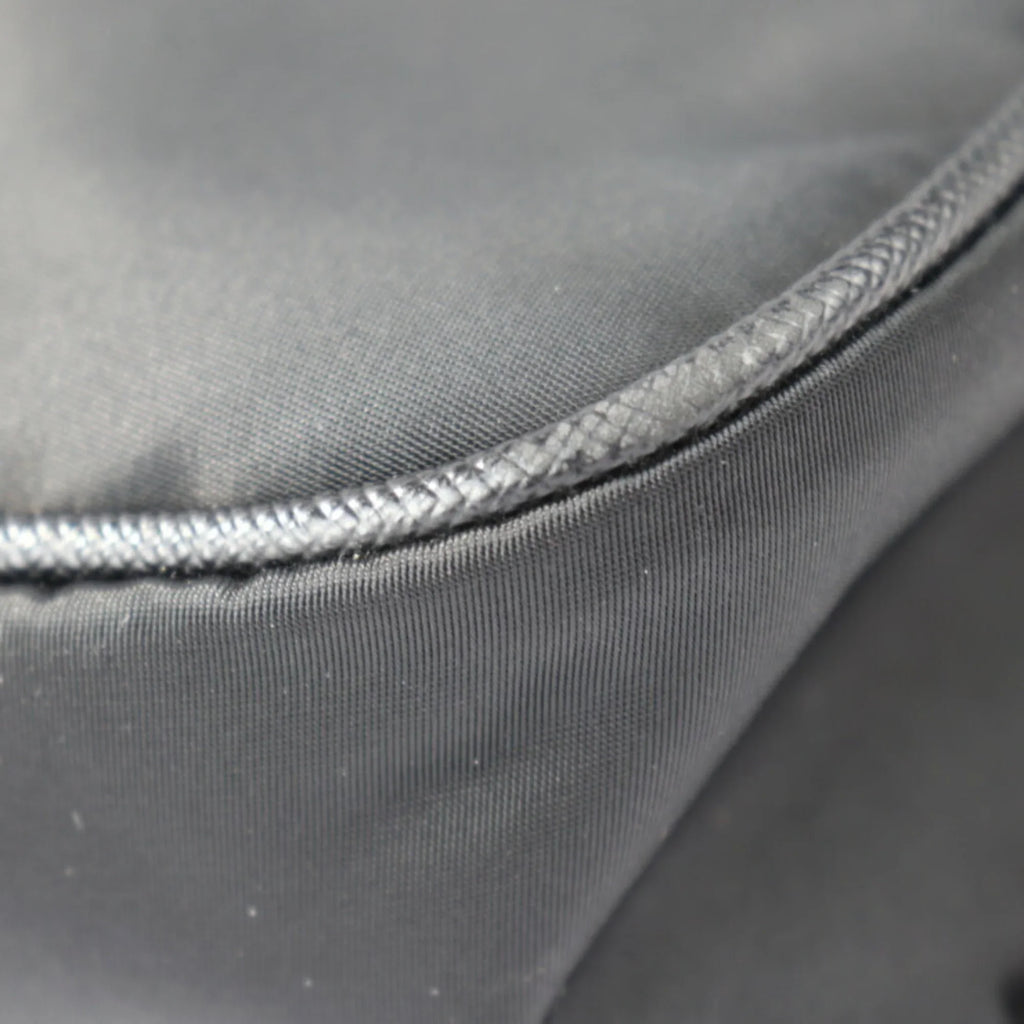 Prada Pre-Owned PRADA metal leather messenger logo (Good) triangle silver black bag 2VD951 mark shoulder fittings nylon