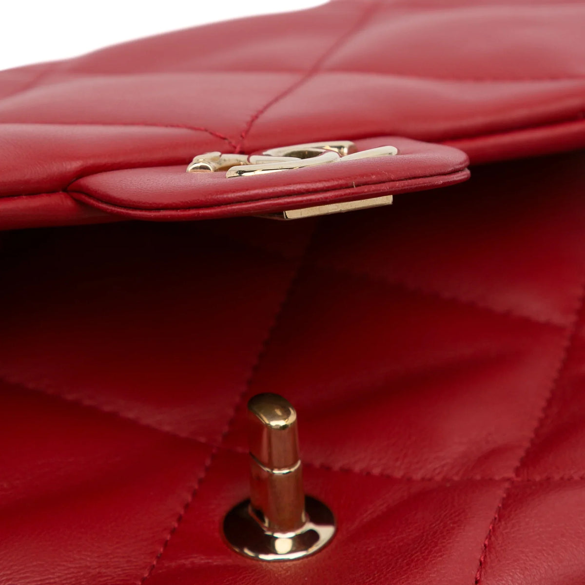 Lambskin Small (Good) Satchel Authenticated Red Flap Unisex Bag Chanel Leather Carry Easy Pre-Owned