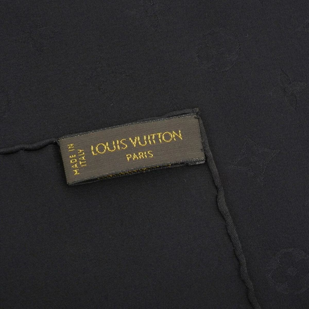 Pre-Owned silk black (Like scarf Louis LOUIS monogram VUITTON New) Vuitton