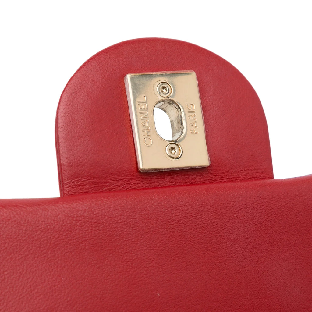 Lambskin Small (Good) Satchel Authenticated Red Flap Unisex Bag Chanel Leather Carry Easy Pre-Owned