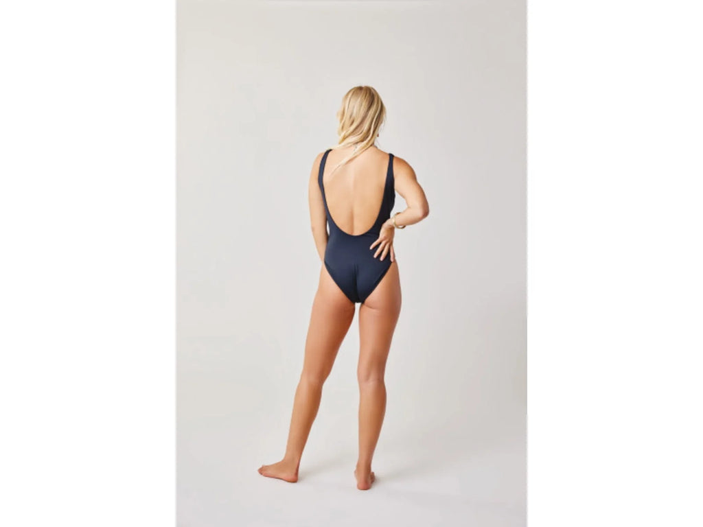 '- Designs Small, Skye One Women's, Compression BFST90-0 Carve Black, Piece Extra