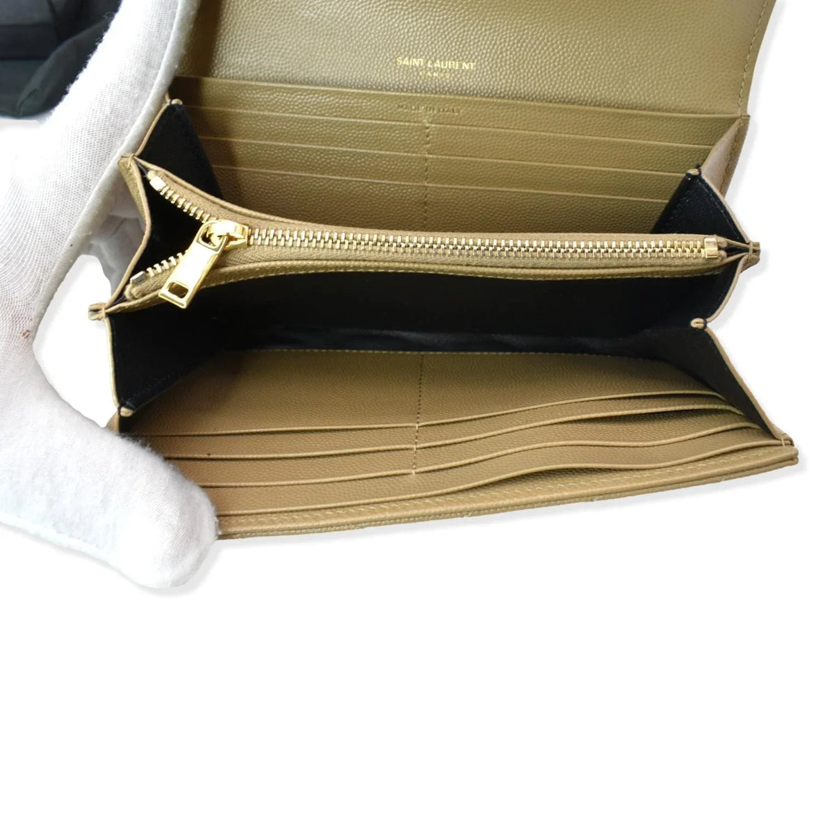 De SAINT Pre-owned Grain Beige YVES LAURENT Monogram Poudre Wallet