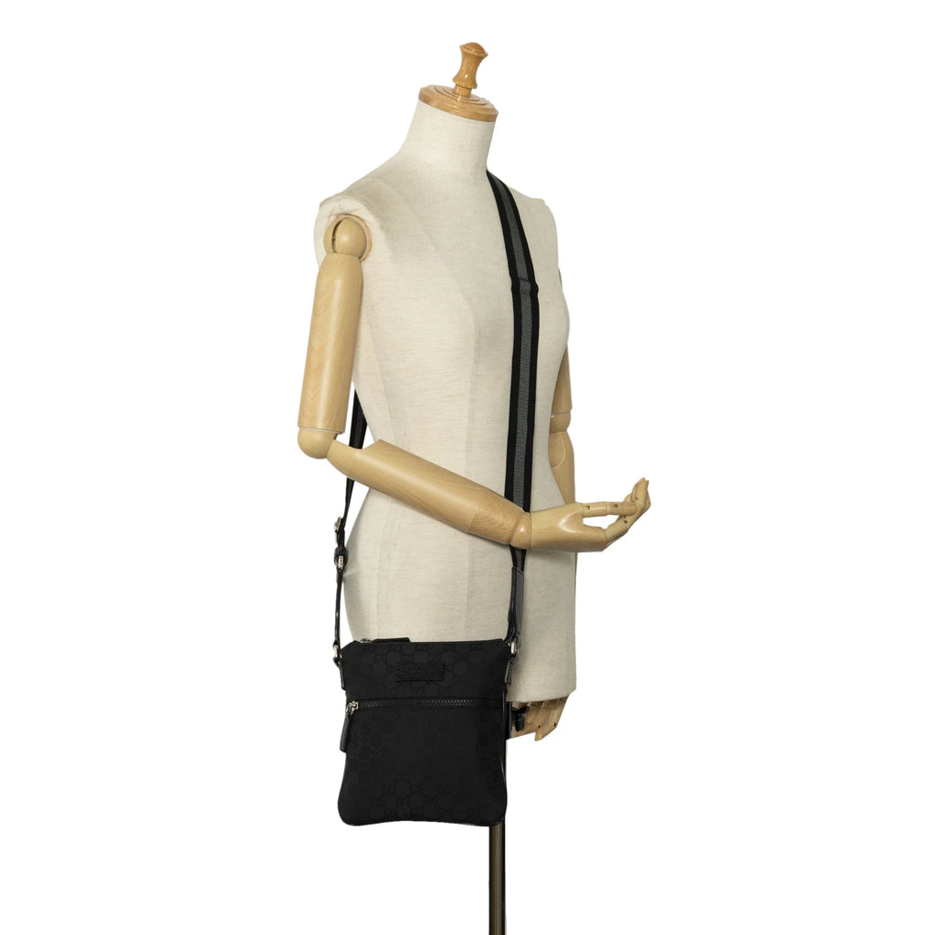 Fabric GG (Good) Pre-Owned Authenticated Nylon Gucci Web Black Crossbody Bag Unisex Crossbody