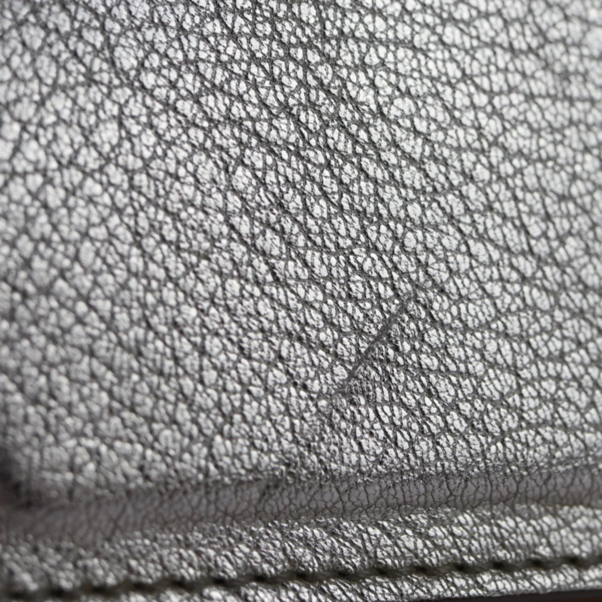 Duet silver leather Givenchy brown shoulder ivory BB500VB01C Pre-Owned (Good) bag