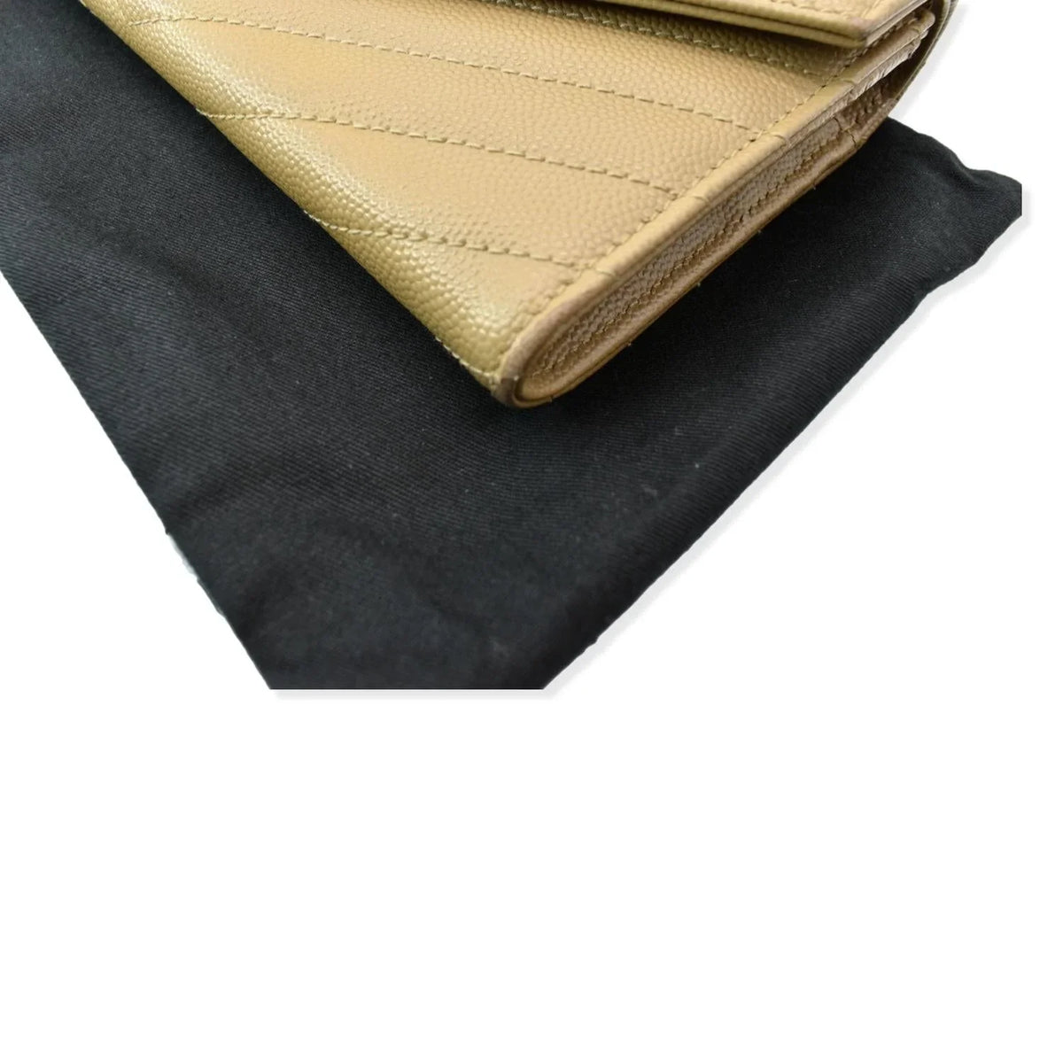 De SAINT Pre-owned Grain Beige YVES LAURENT Monogram Poudre Wallet