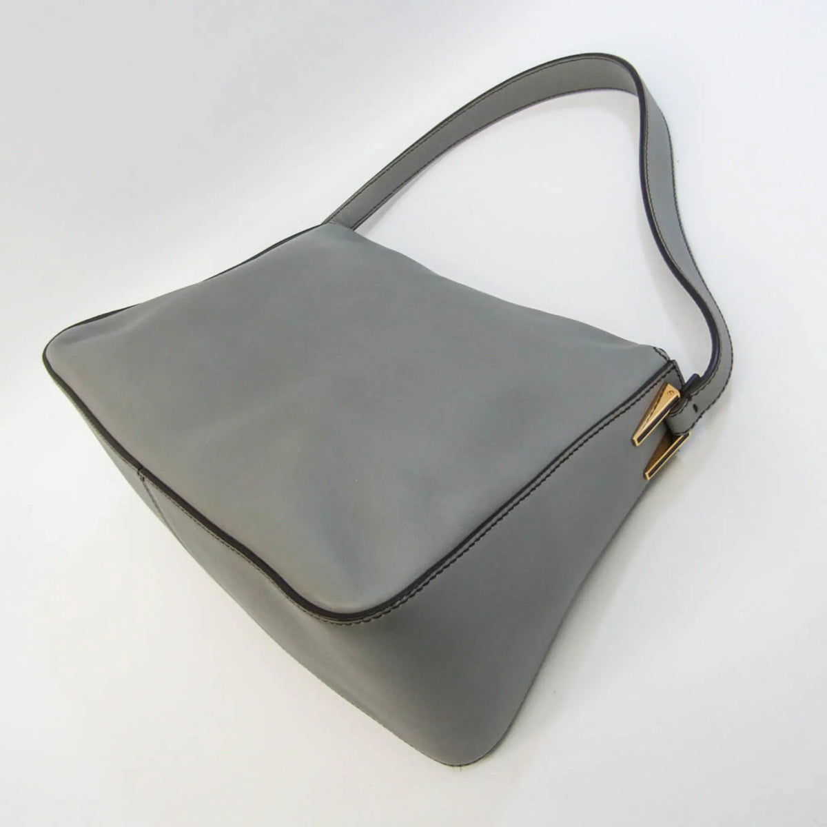 Leather Big Pre-Owned Mamma Shoulder (Good) Fendi Bucket 8BR638 Gray Women's Bag