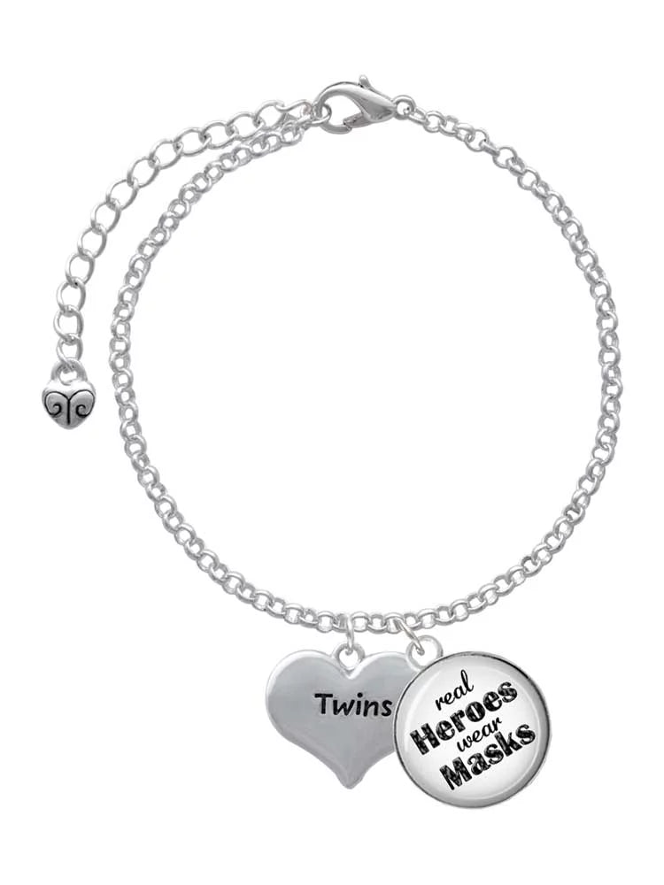 Twins with Masks Wear Heart Bracelet Dome Real Two Delight Baby Pair Jewelry Heroes of Charm Feet
