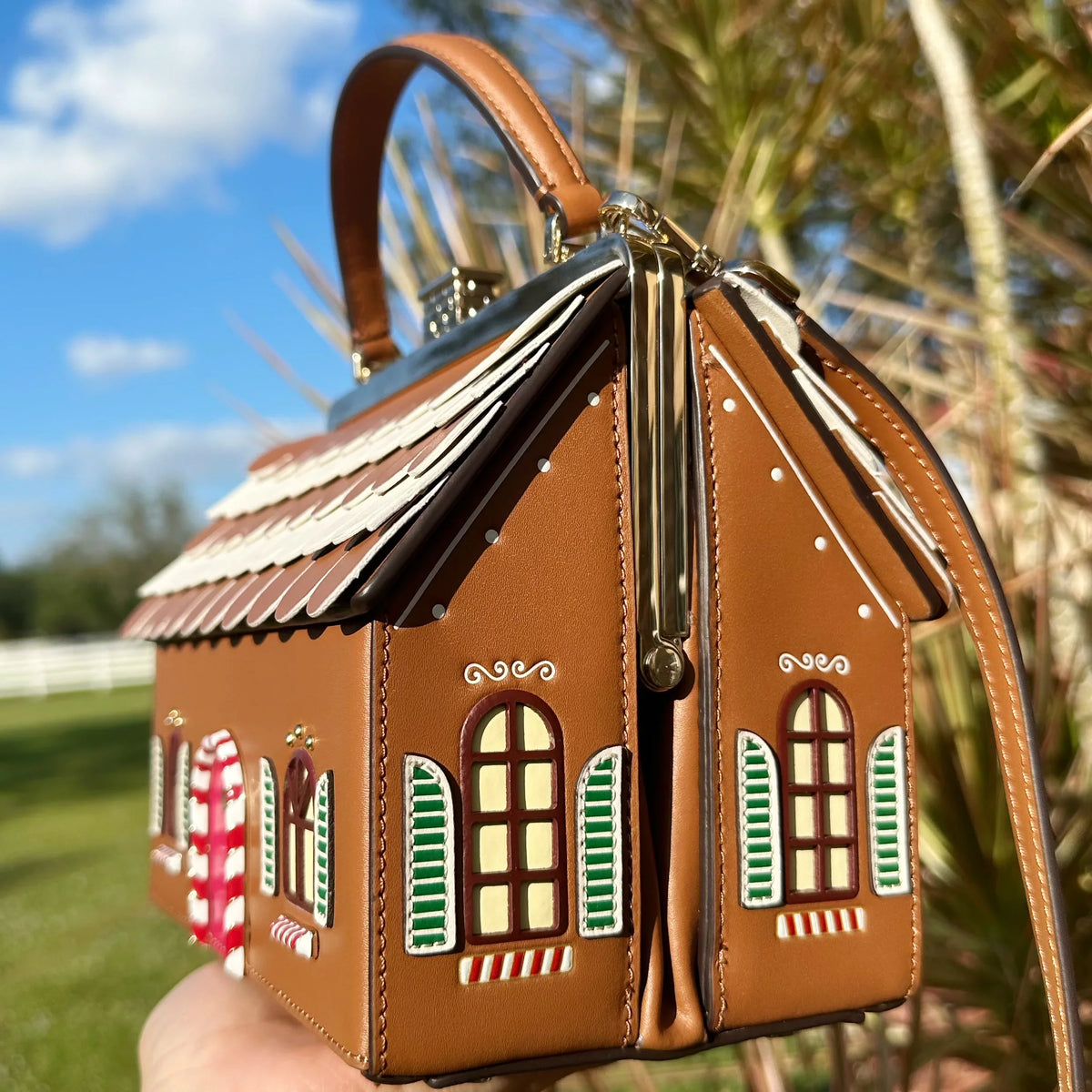 Rare Gingerbread Kate Novelty House Handbag Collection Crossbody Spade Holiday